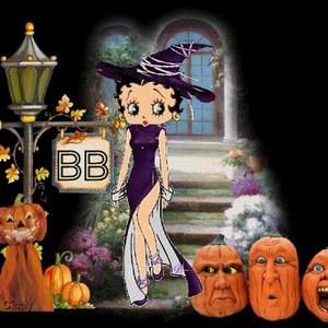 Meet your Posher, Beatriz